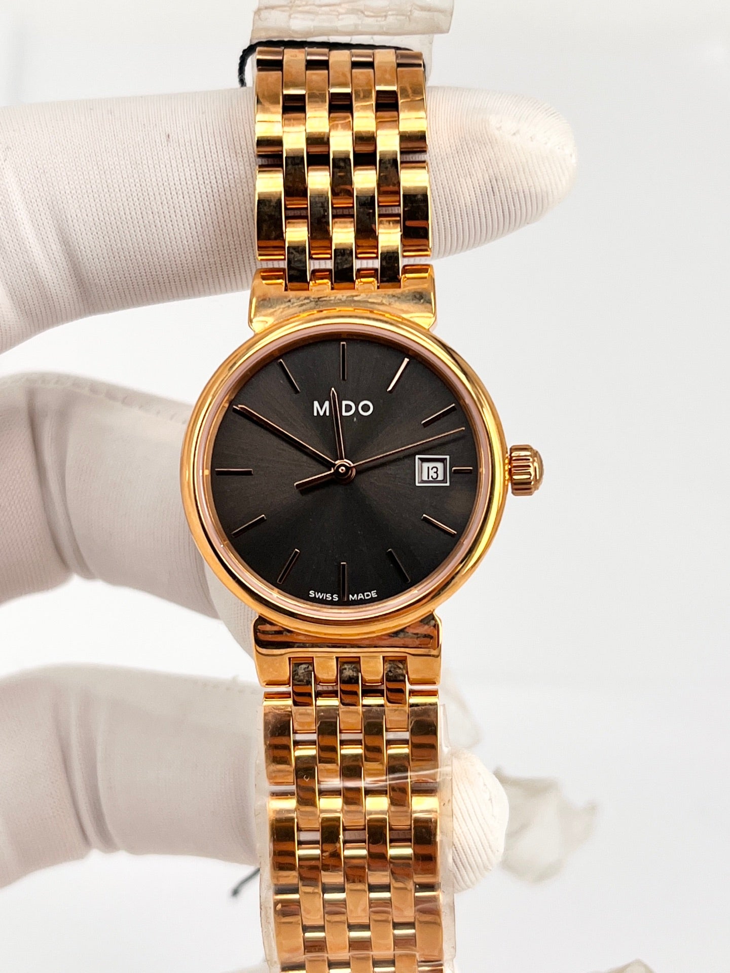 Mido Rose gold Quartz watch