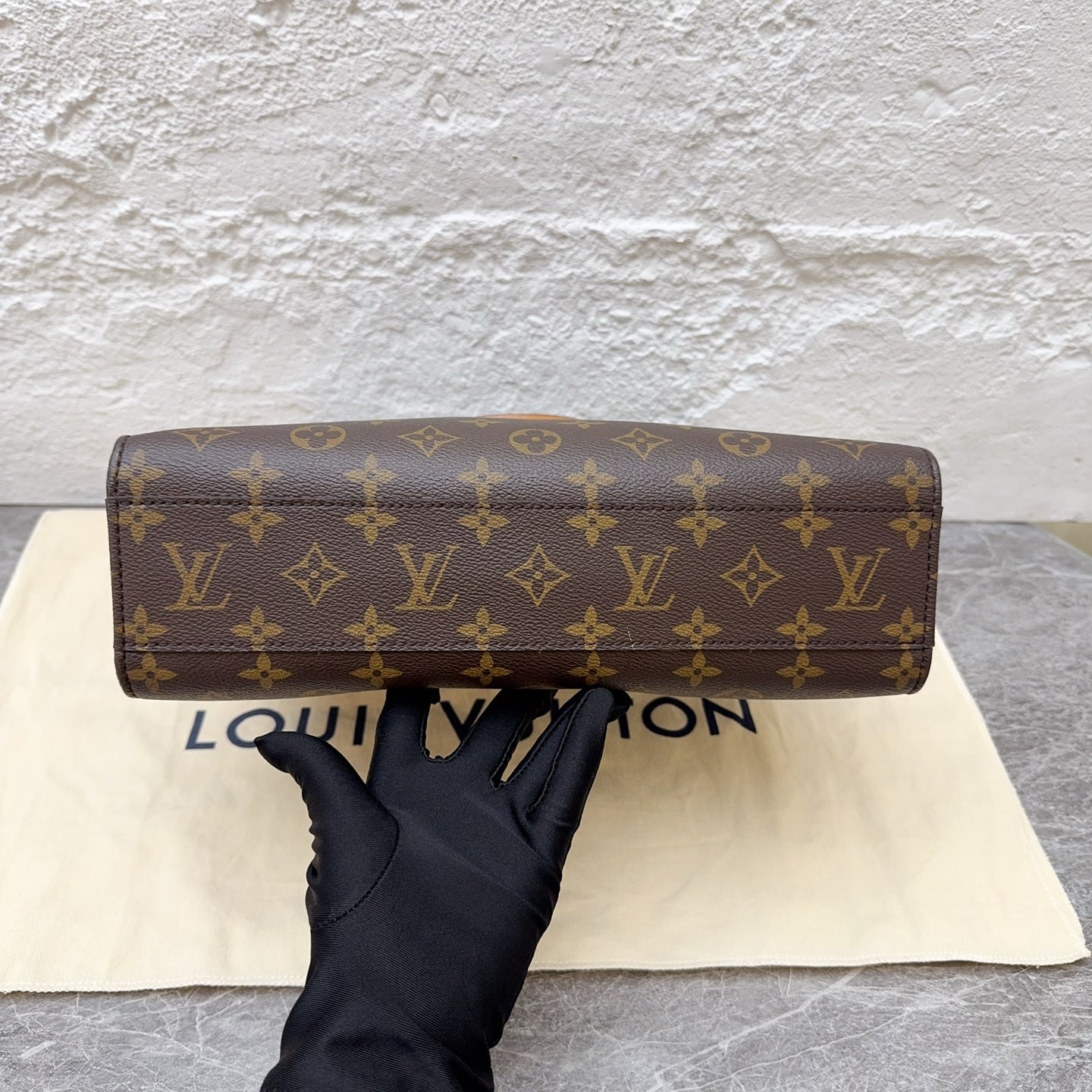 Louis Vuitton Crossbody