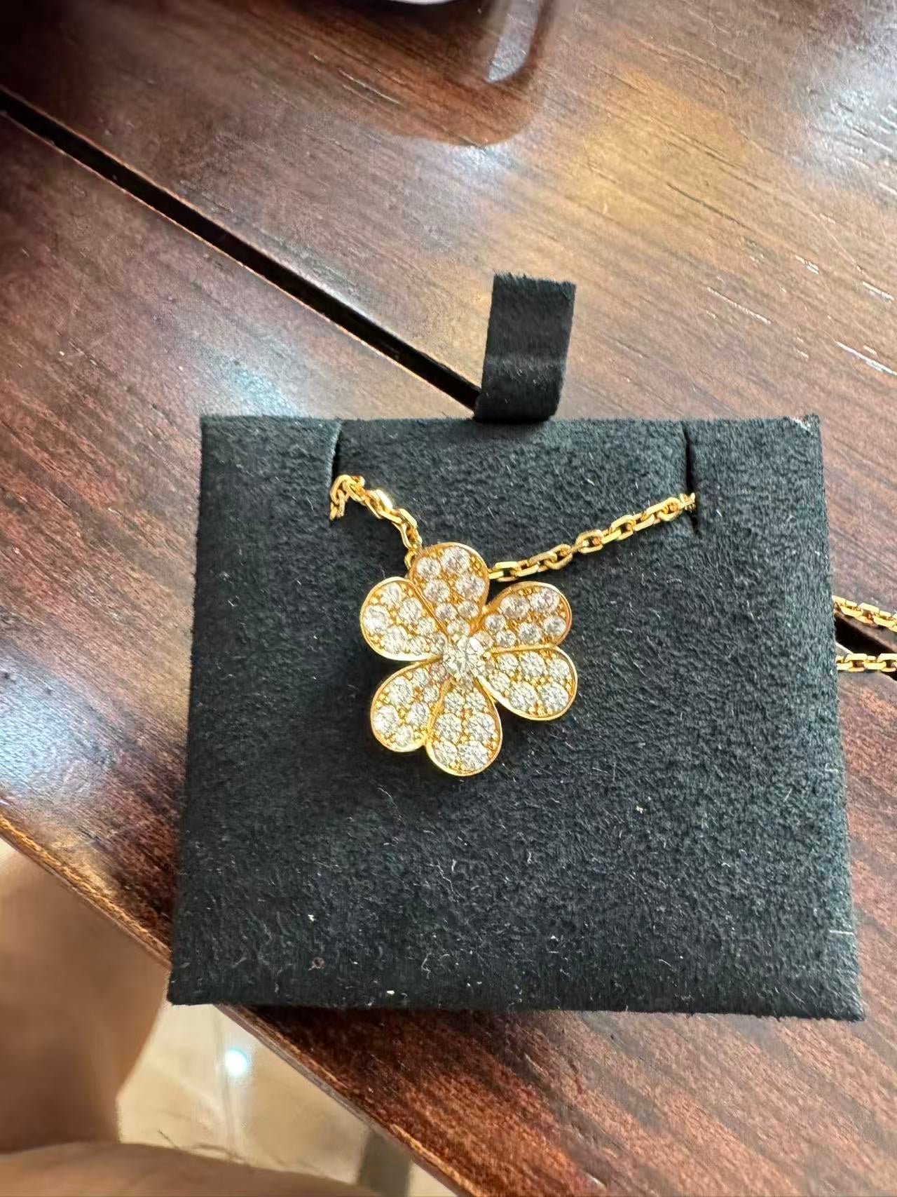 Van Cleef & Arpels Necklace