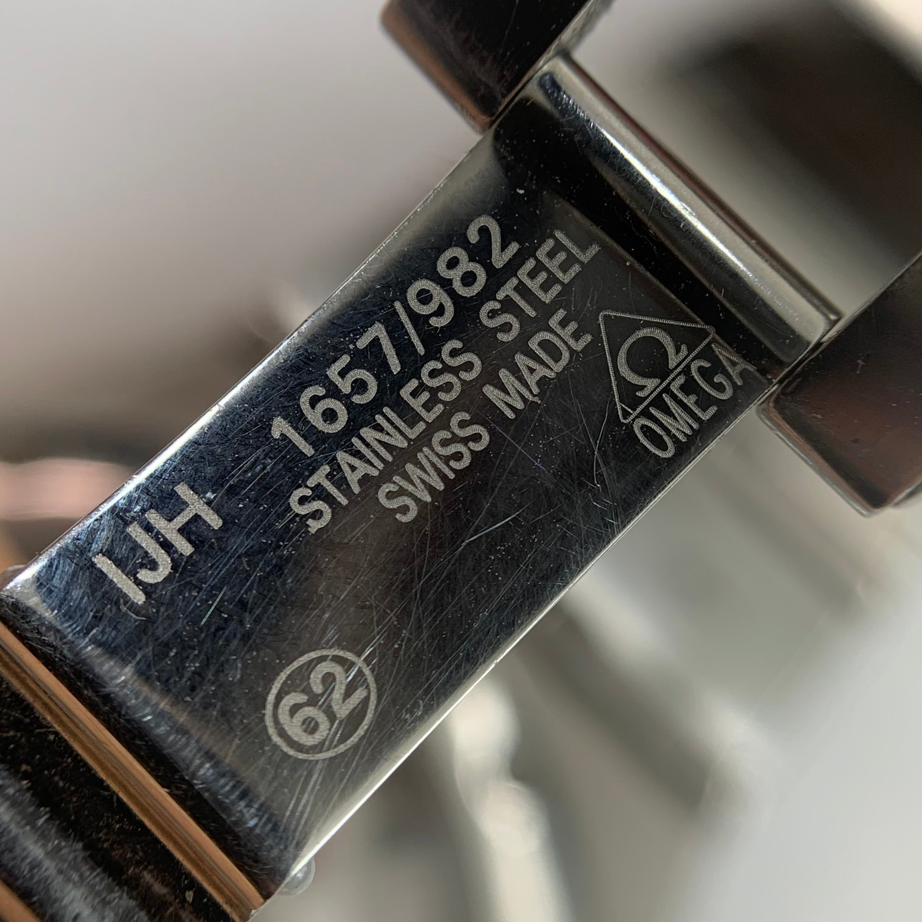 Omega Constellation Series 38 123.10.38.21.02.001
