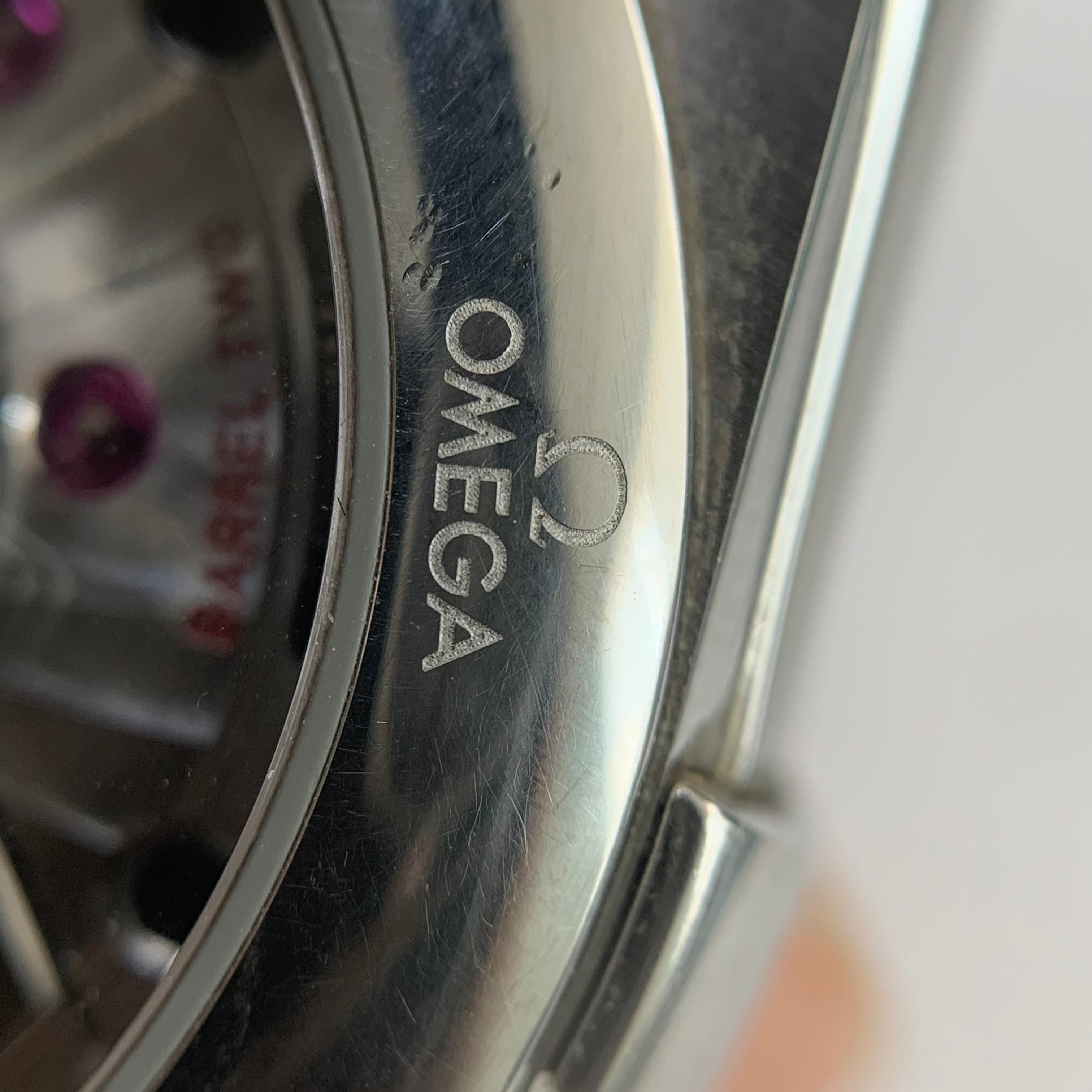 Omega Constellation Series 38 123.10.38.21.02.001