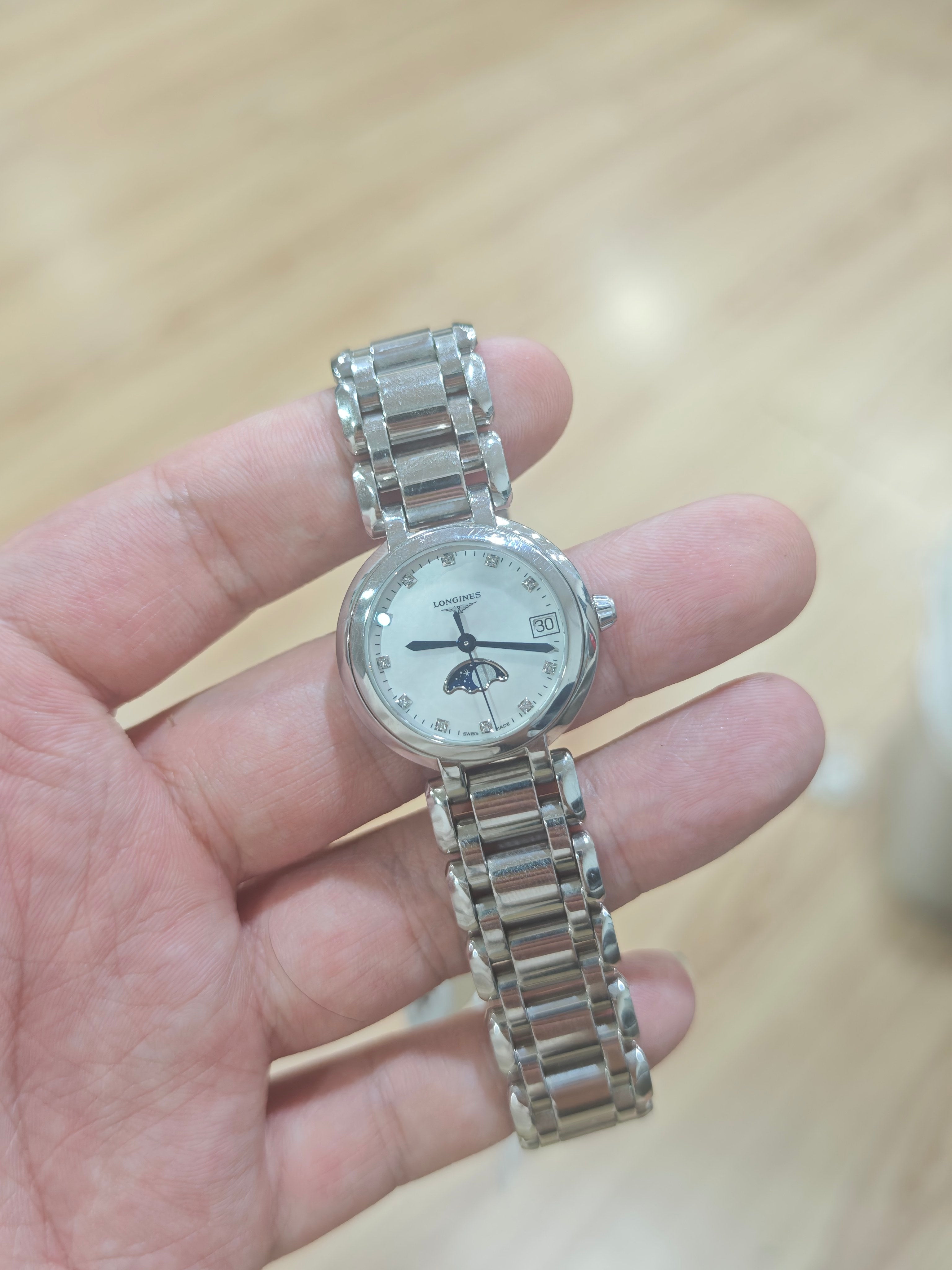 Longines Longines Heart Moon Collection Quartz watch 30.50mm L8.115.4.87.6