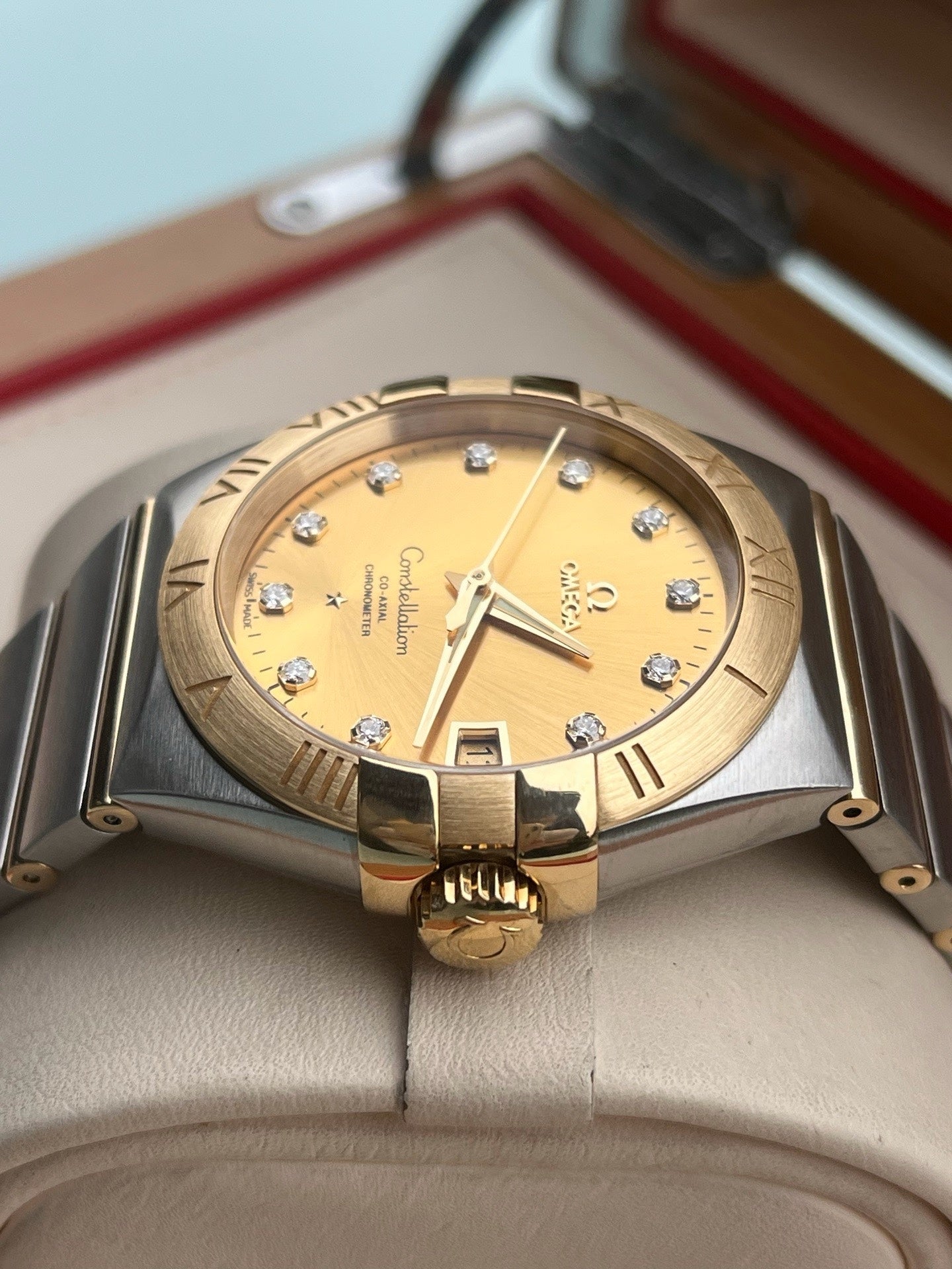 Omega Constellation Series Automatic (self-winding) watch 38 123.20.38.21.58.001