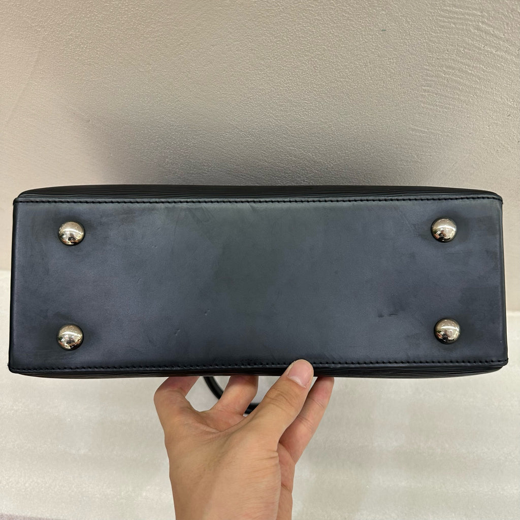 Louis Vuitton Black Shoulder Bag
