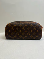 Louis Vuitton 28.0x 16.0x 13.0 cm M47528