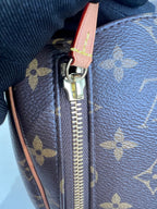 Louis Vuitton 28.0x 16.0x 13.0 cm M47528