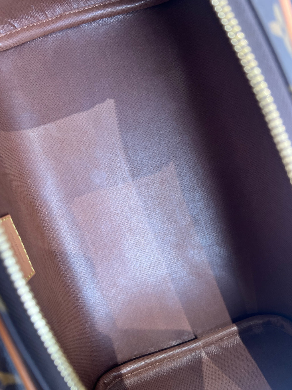 Louis Vuitton 28.0x 16.0x 13.0 cm M47528