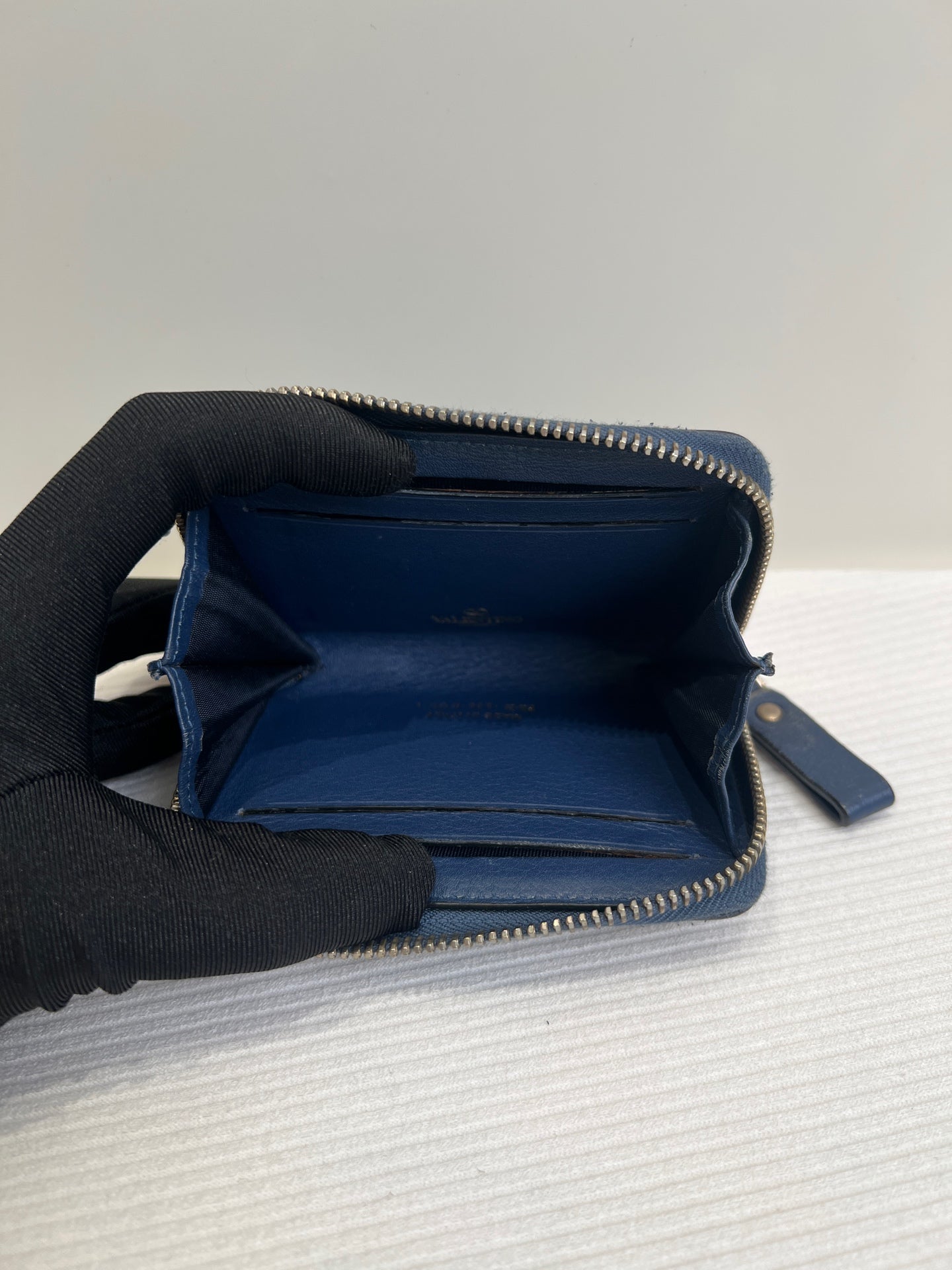 Valentino Blue VW2P0V00VSH56Y