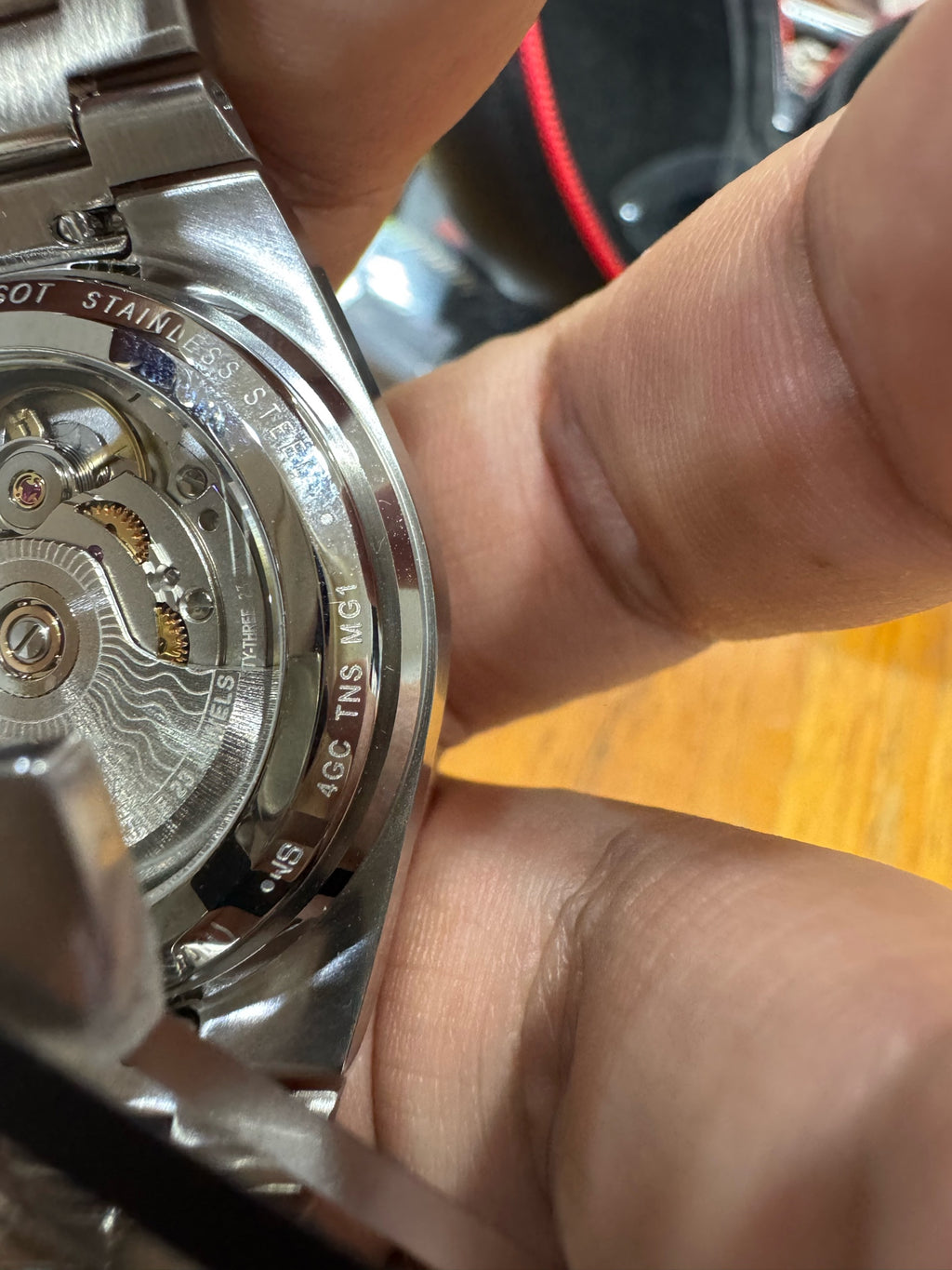 Tissot Classic Automatic (self-winding) watch 35 millimeters T137.207.11.351.00