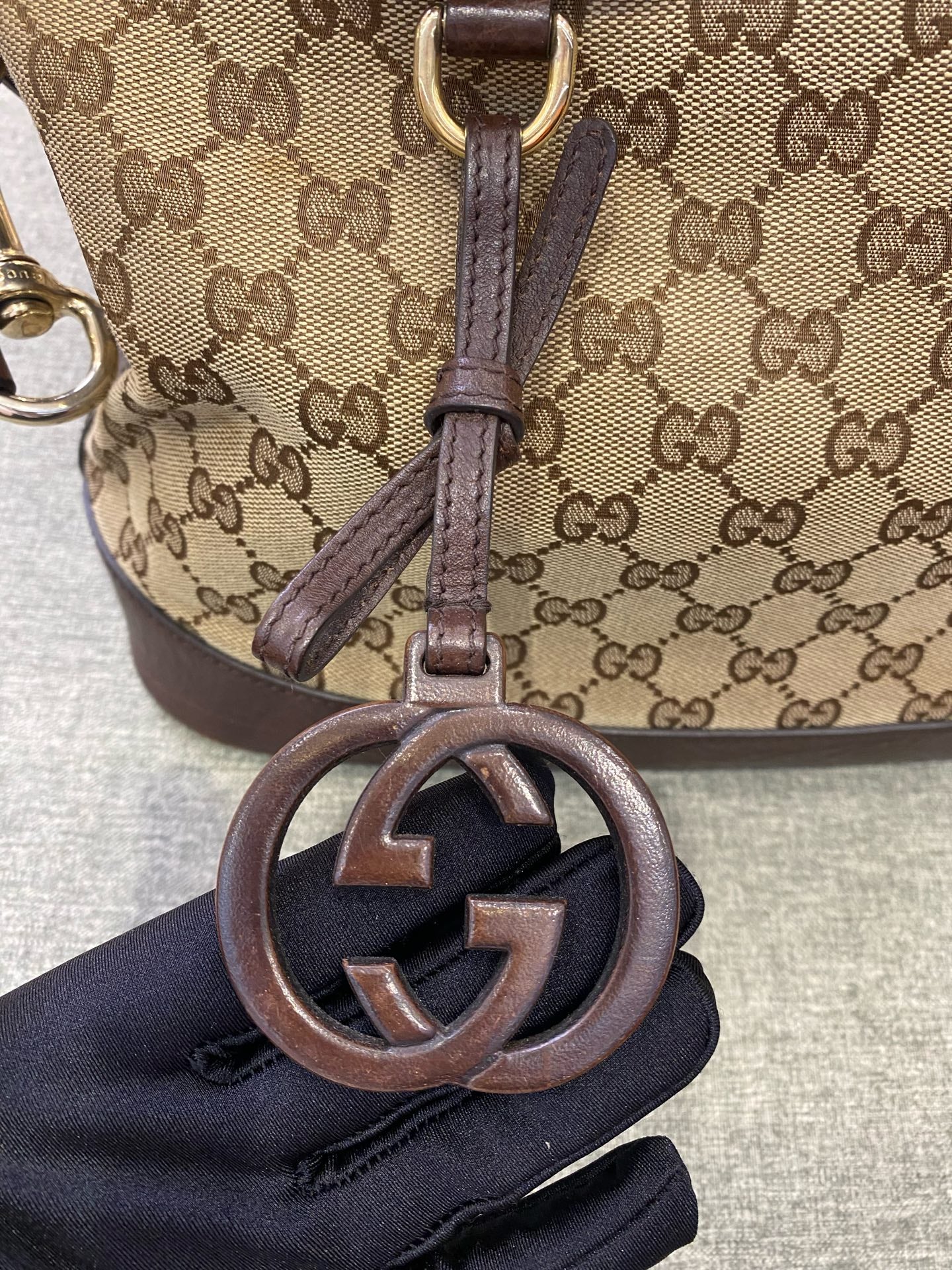Gucci