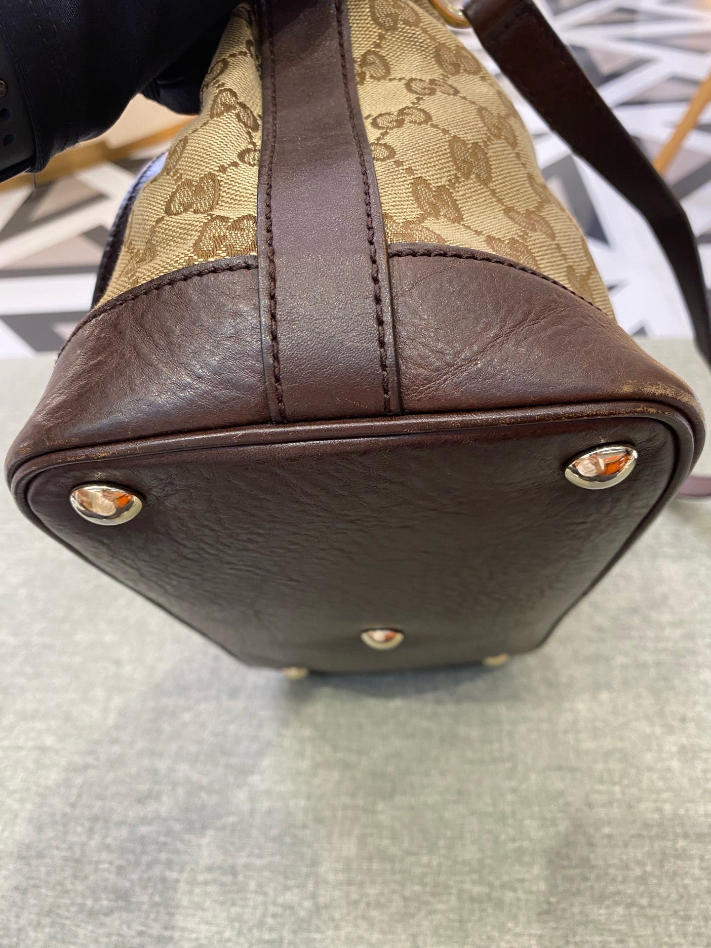 Gucci