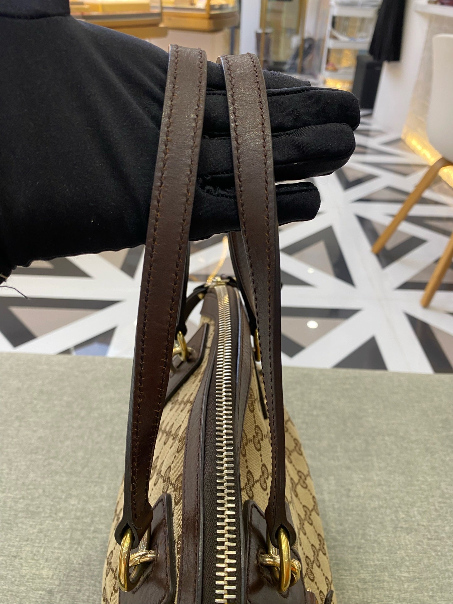 Gucci