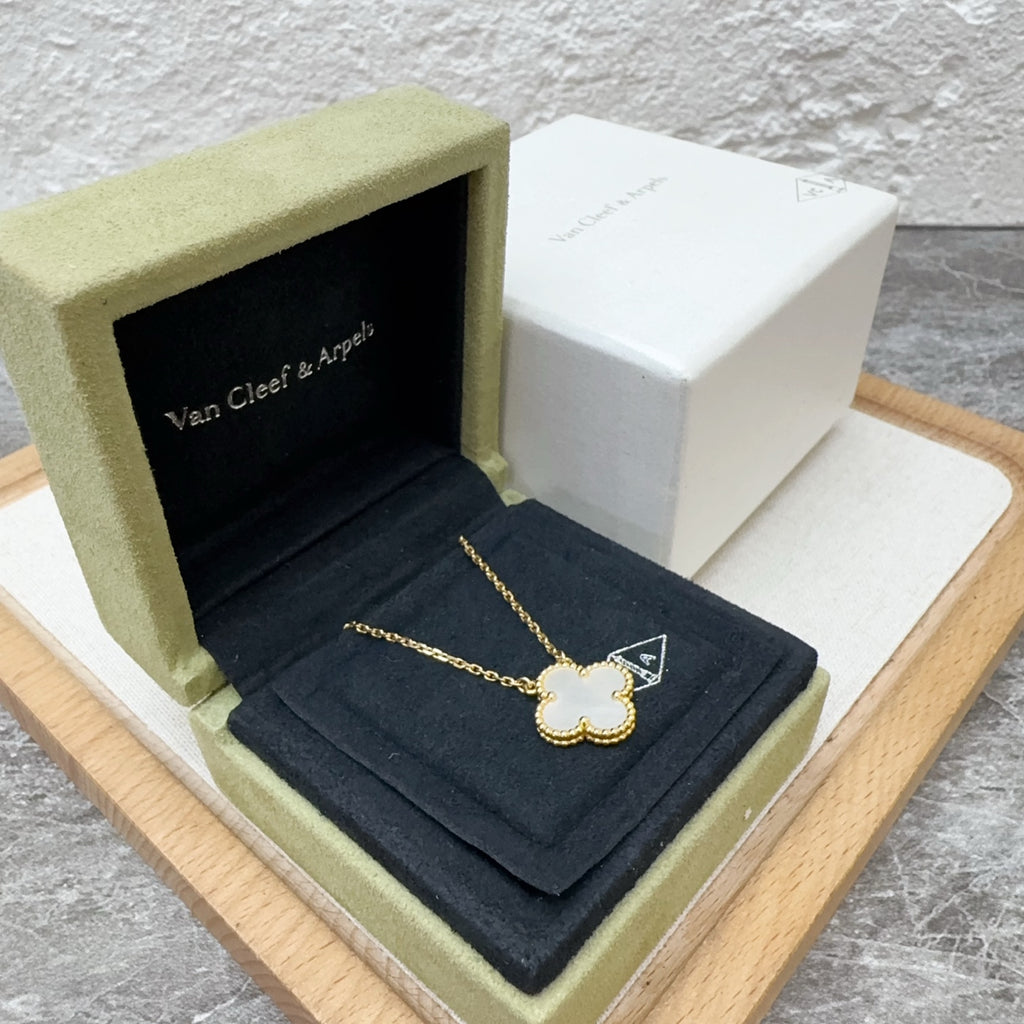 Van Cleef & Arpels Necklace
