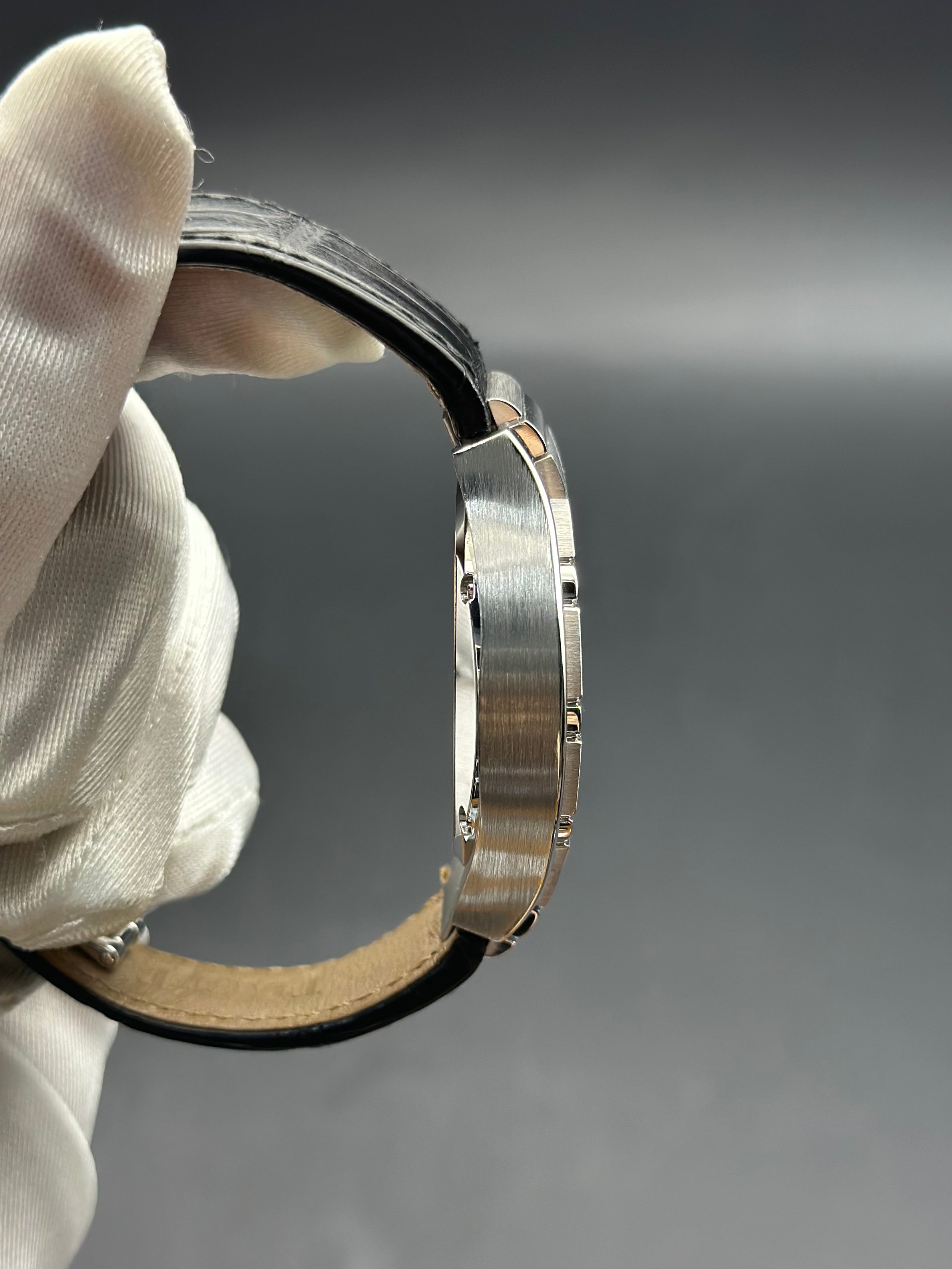 Piaget Metal Black Automatic (self-winding) watch