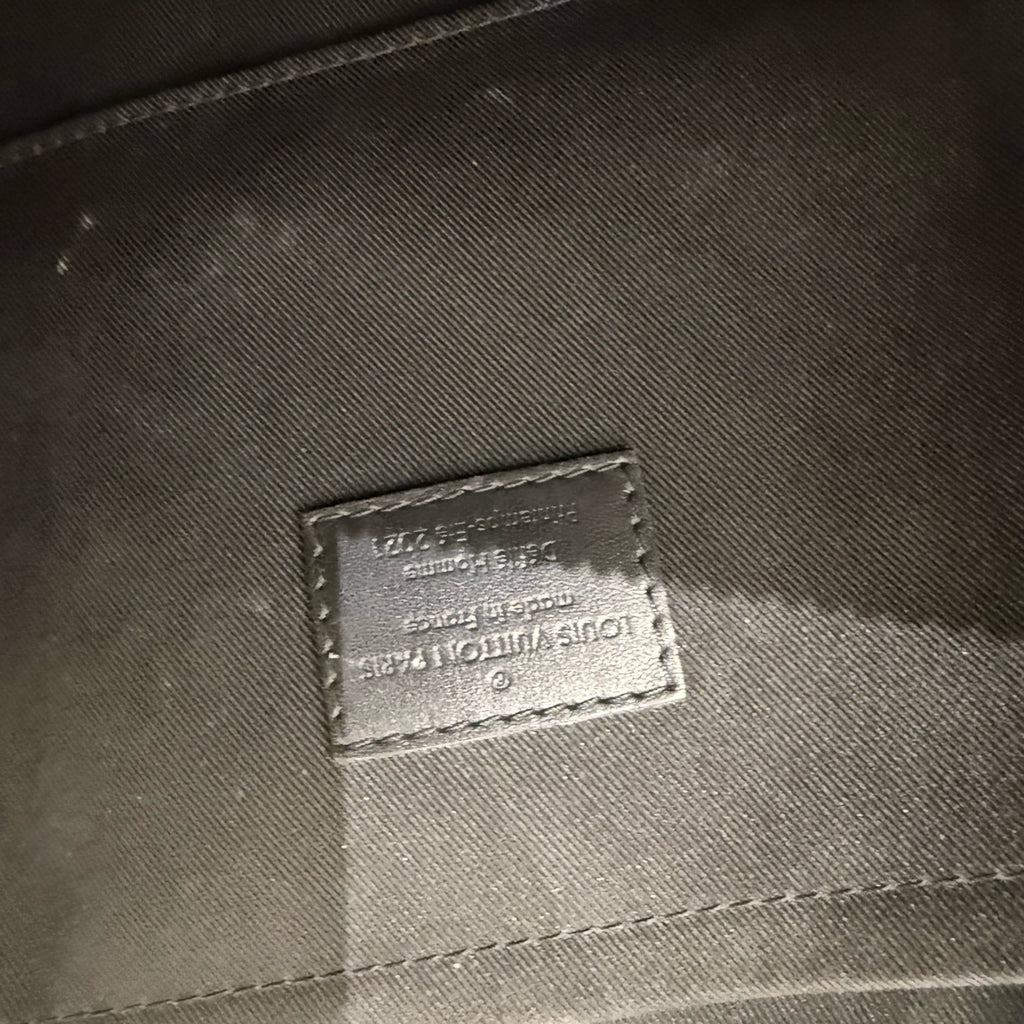 Louis Vuitton Clutch M80130
