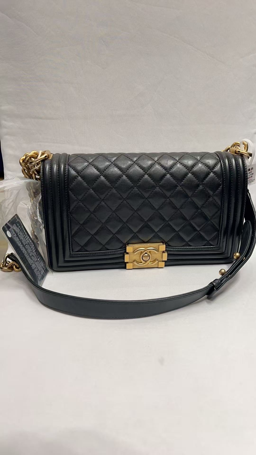Chanel Messenger bag Messenger Bag 25×8×14.5 A67086-Y83339-94305