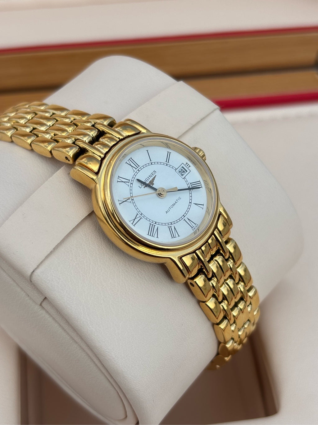 Longines Glorious Présence Collection White Automatic (self-winding) watch 25.50 MM L4.321.2.11.8