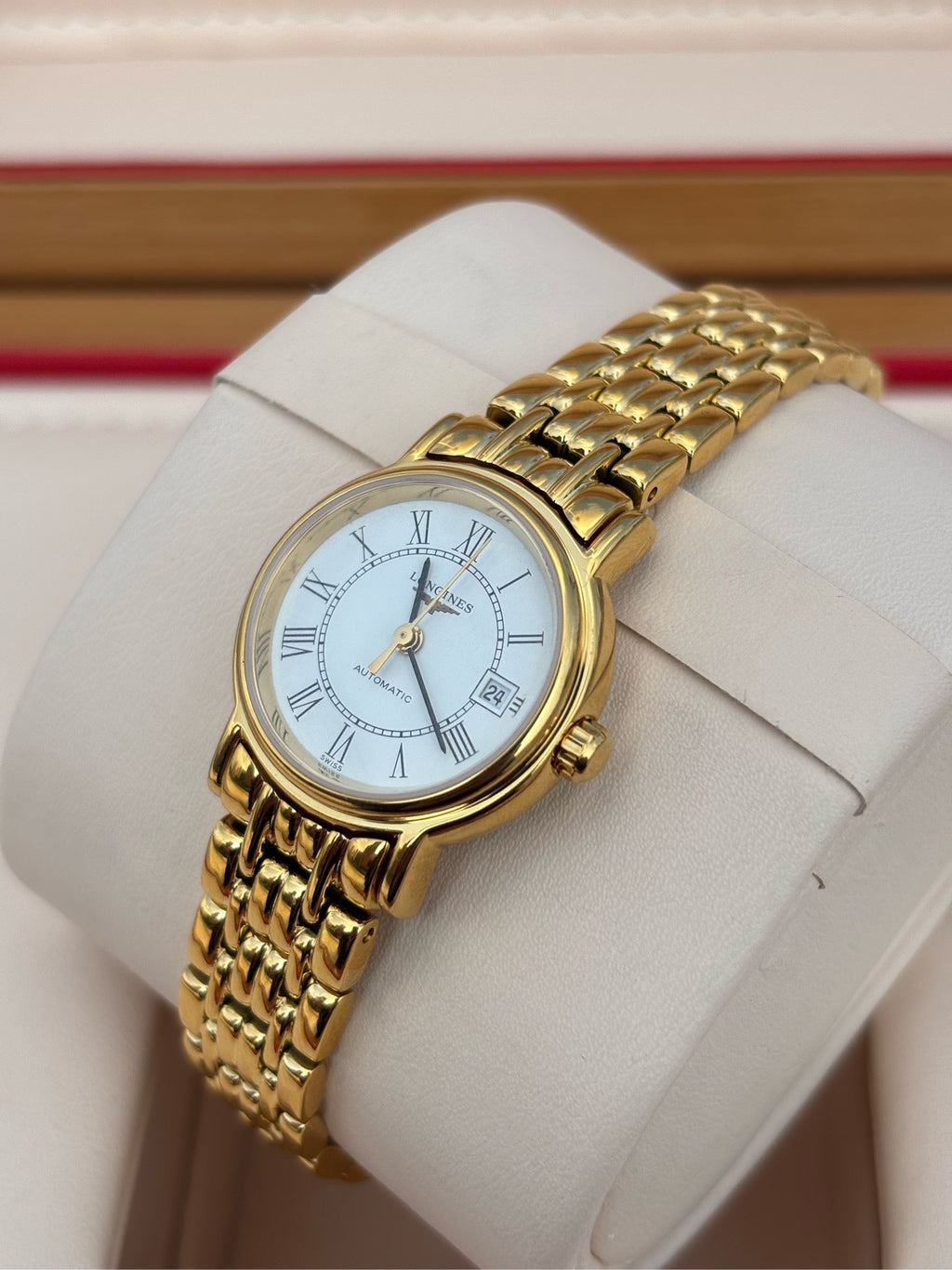 Longines Glorious Présence Collection White Automatic (self-winding) watch 25.50 MM L4.321.2.11.8