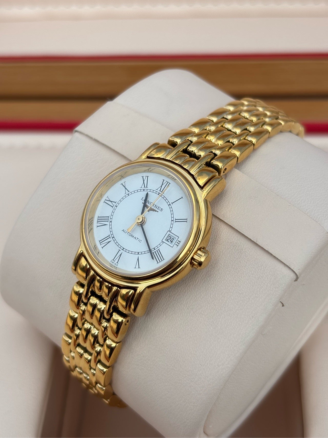 Longines Glorious Présence Collection White Automatic (self-winding) watch 25.50 MM L4.321.2.11.8