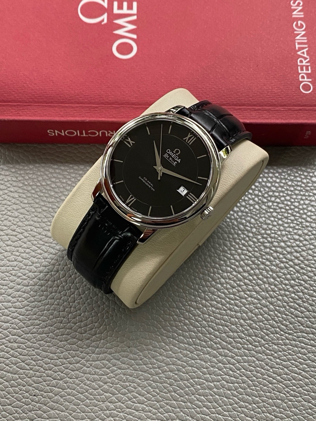 Omega Flying Disc Series Mechanical watch 39.5 424.13.40.20.01.001