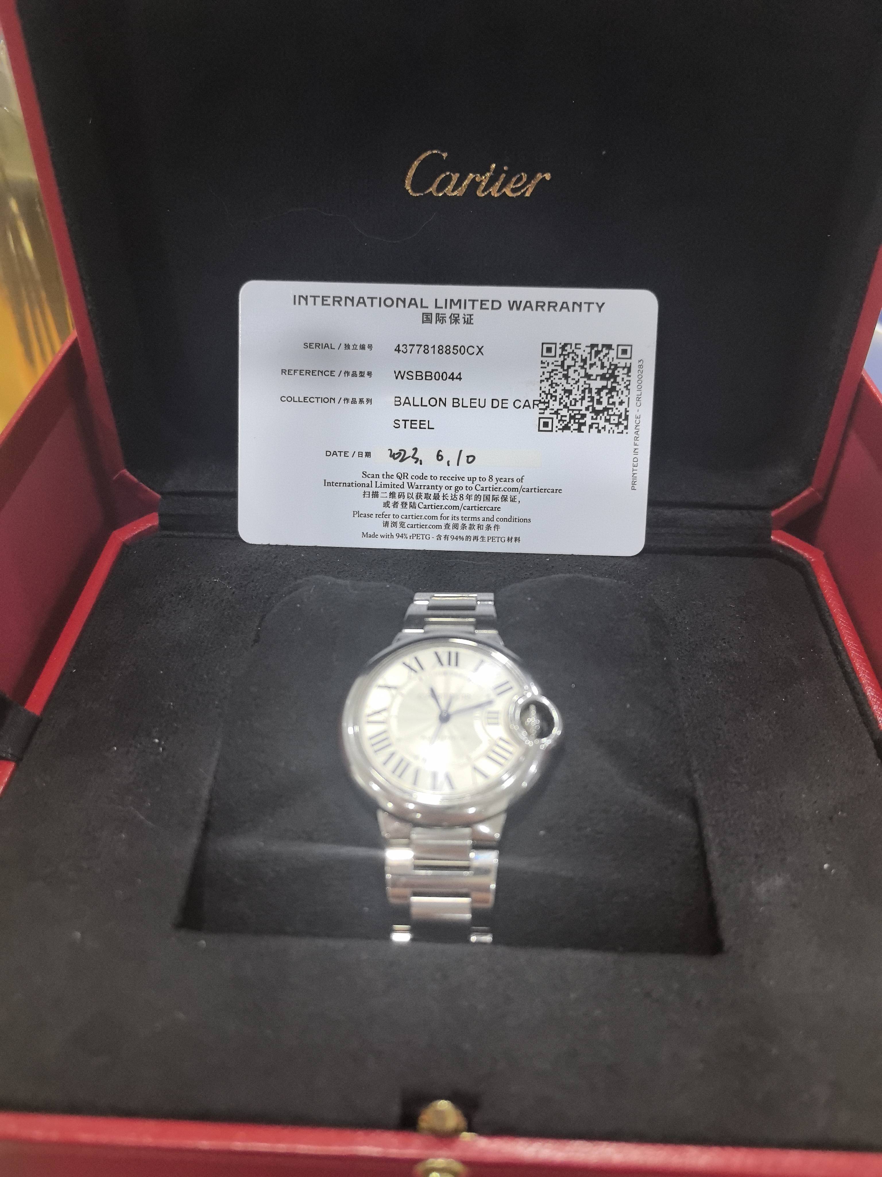Cartier Ballon Bleu de Cartier Cartier Blue Balloon watch 33mm WSBB0044