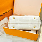 Louis Vuitton White 29.5 x 24 x 12 M46293