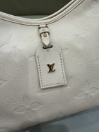 Louis Vuitton White 29.5 x 24 x 12 M46293
