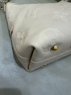 Louis Vuitton White 29.5 x 24 x 12 M46293