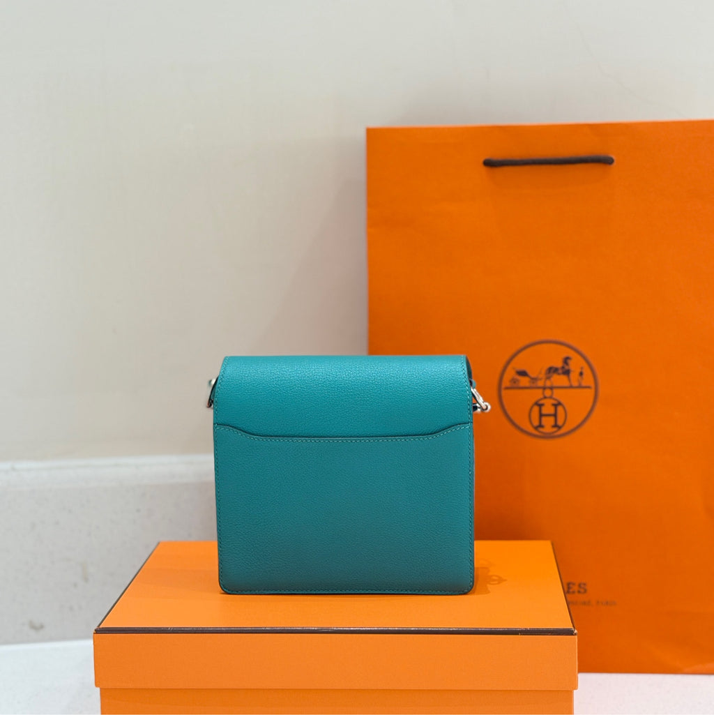 Hermes Green 916007