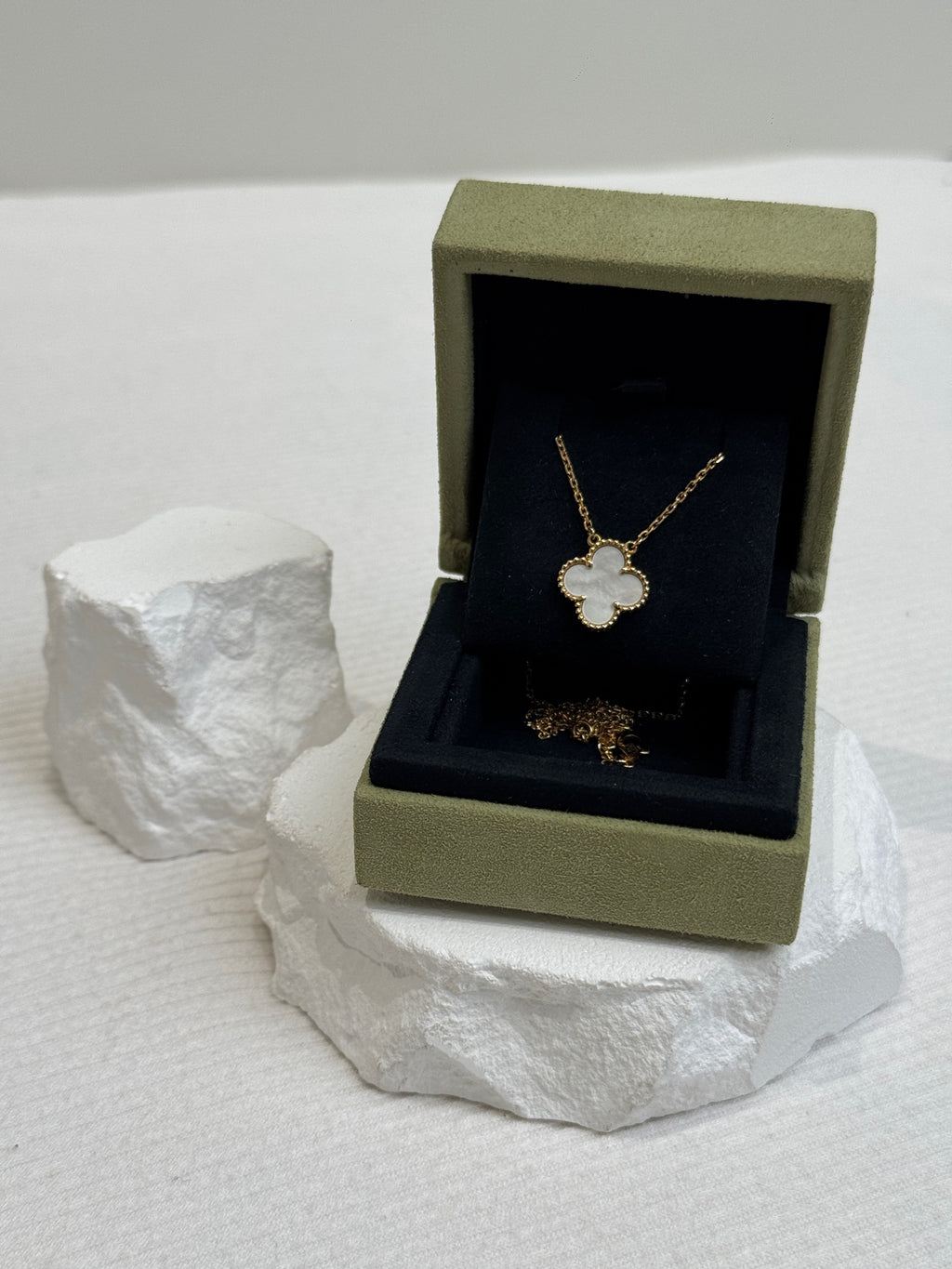 Van Cleef & Arpels Necklace