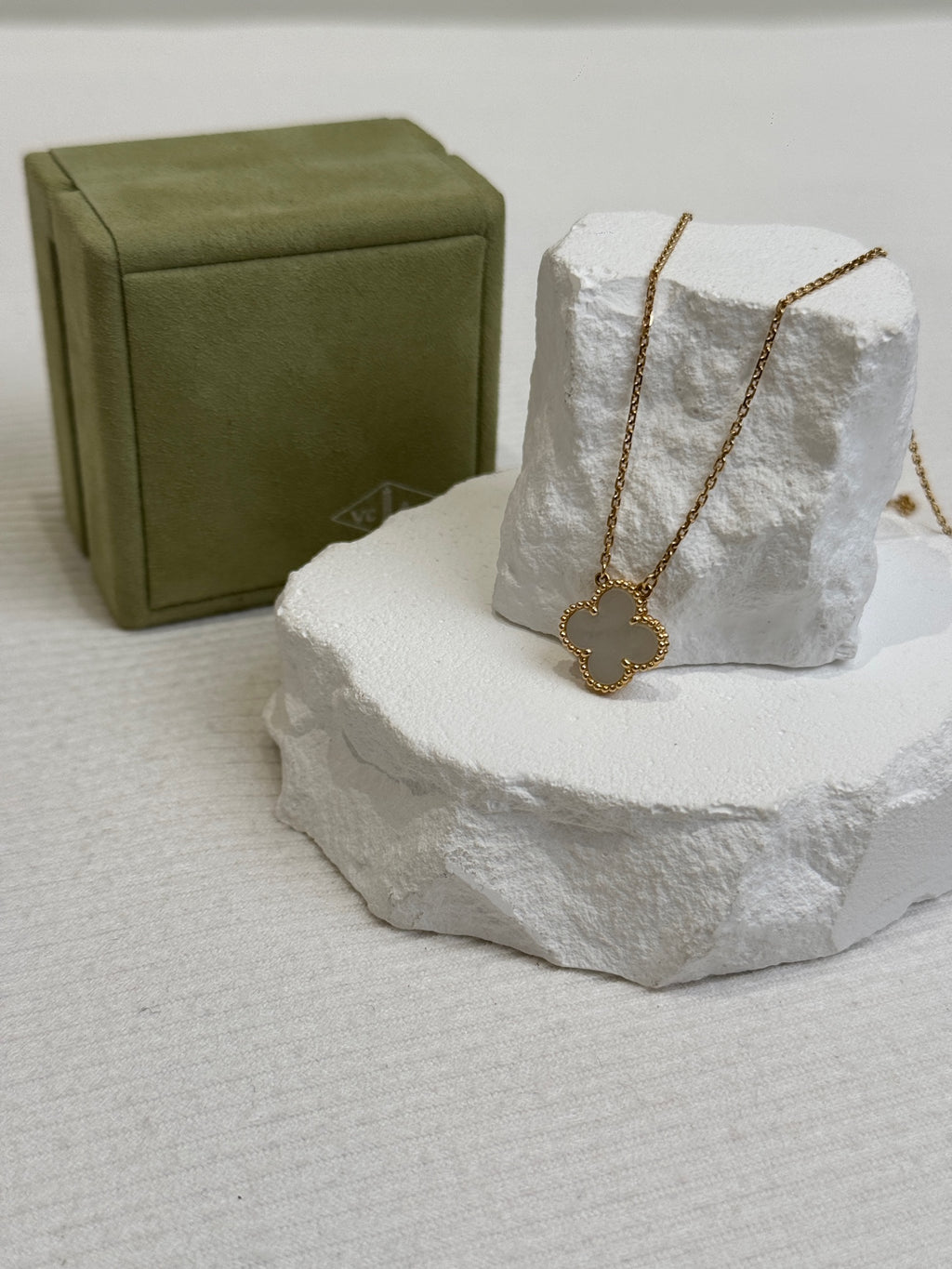 Van Cleef & Arpels Necklace