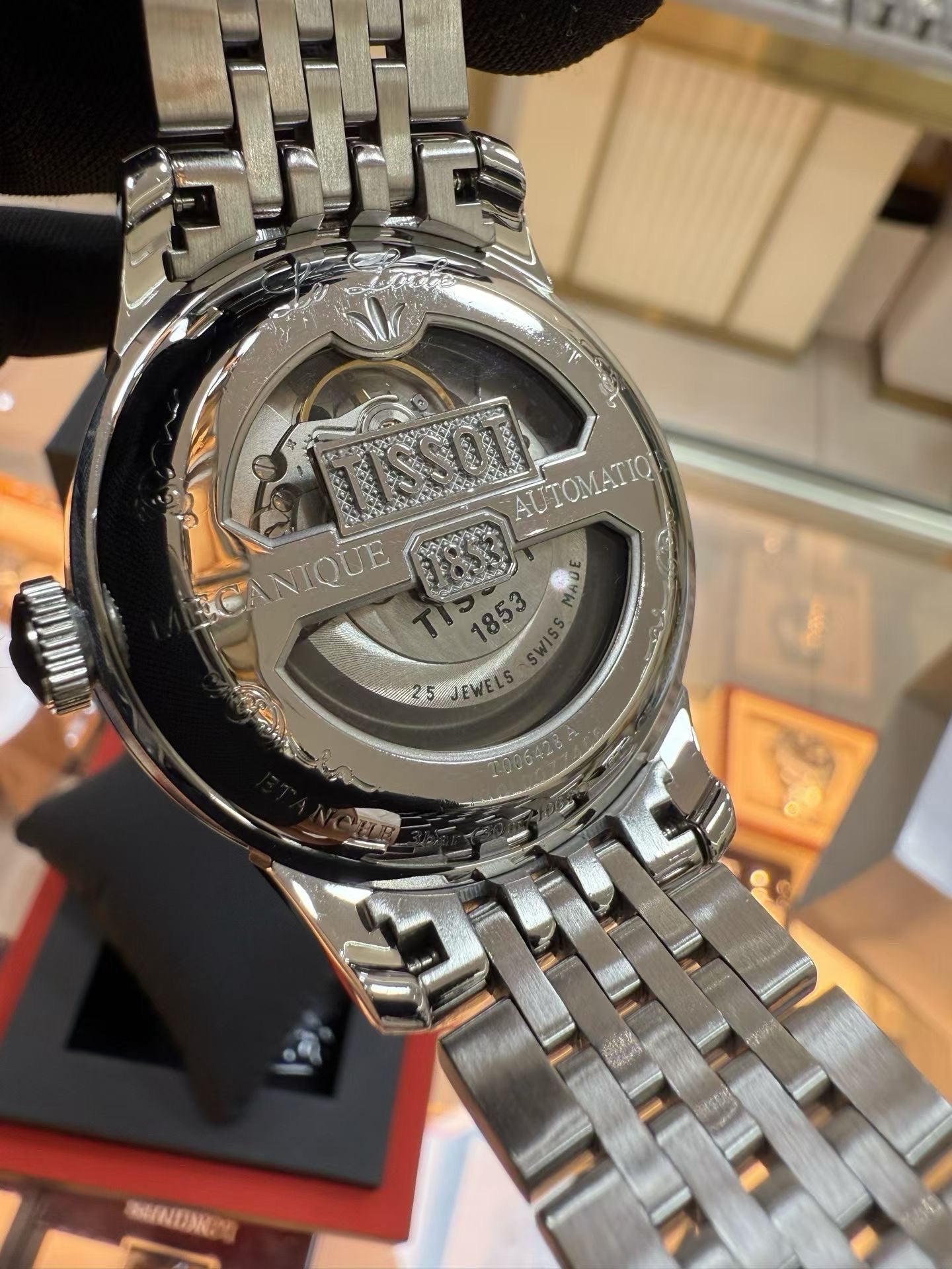 Tissot Classic White Automatic (self-winding) watch 39.3 millimeters T006.428.11.038.01
