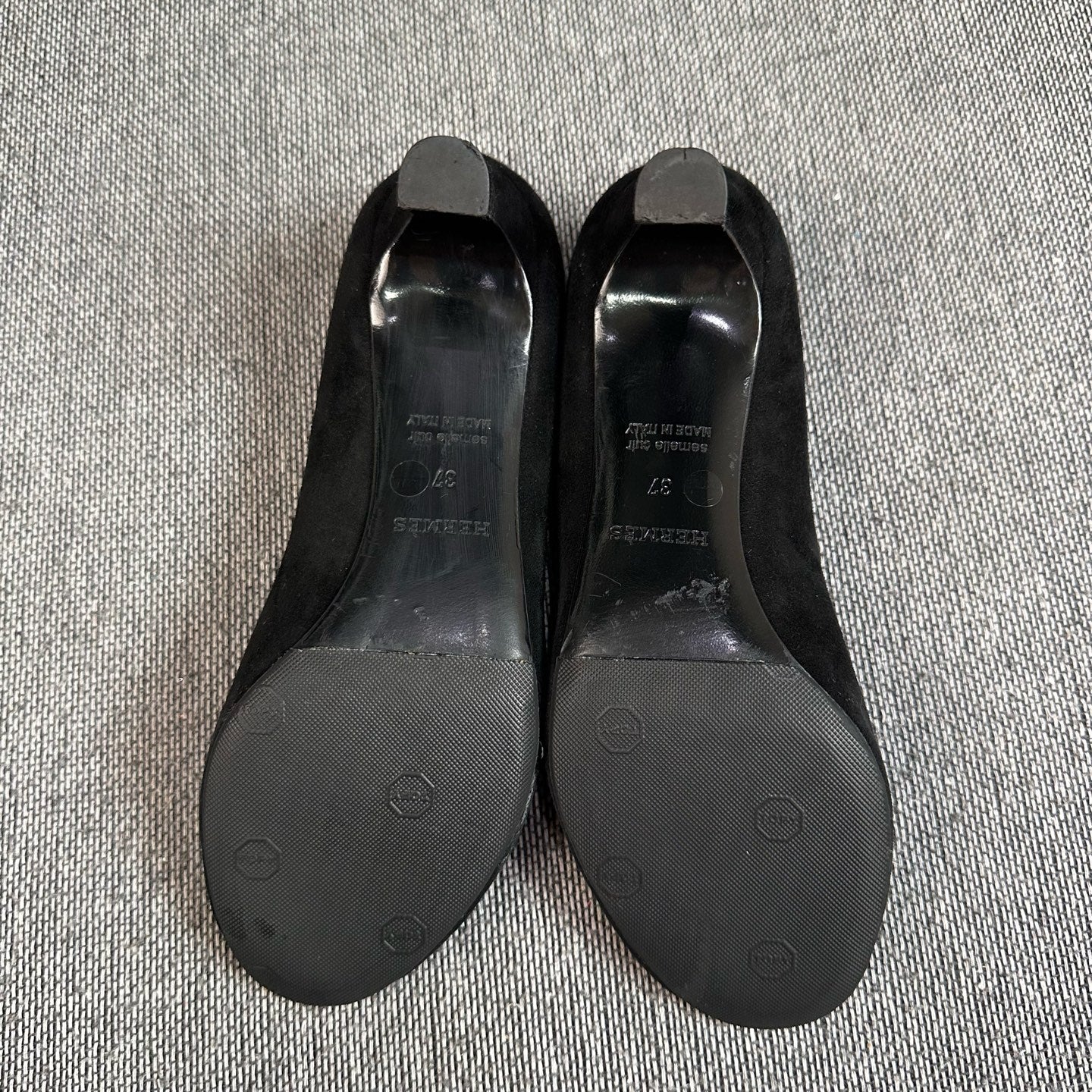 Hermes Alcantara Black High heels