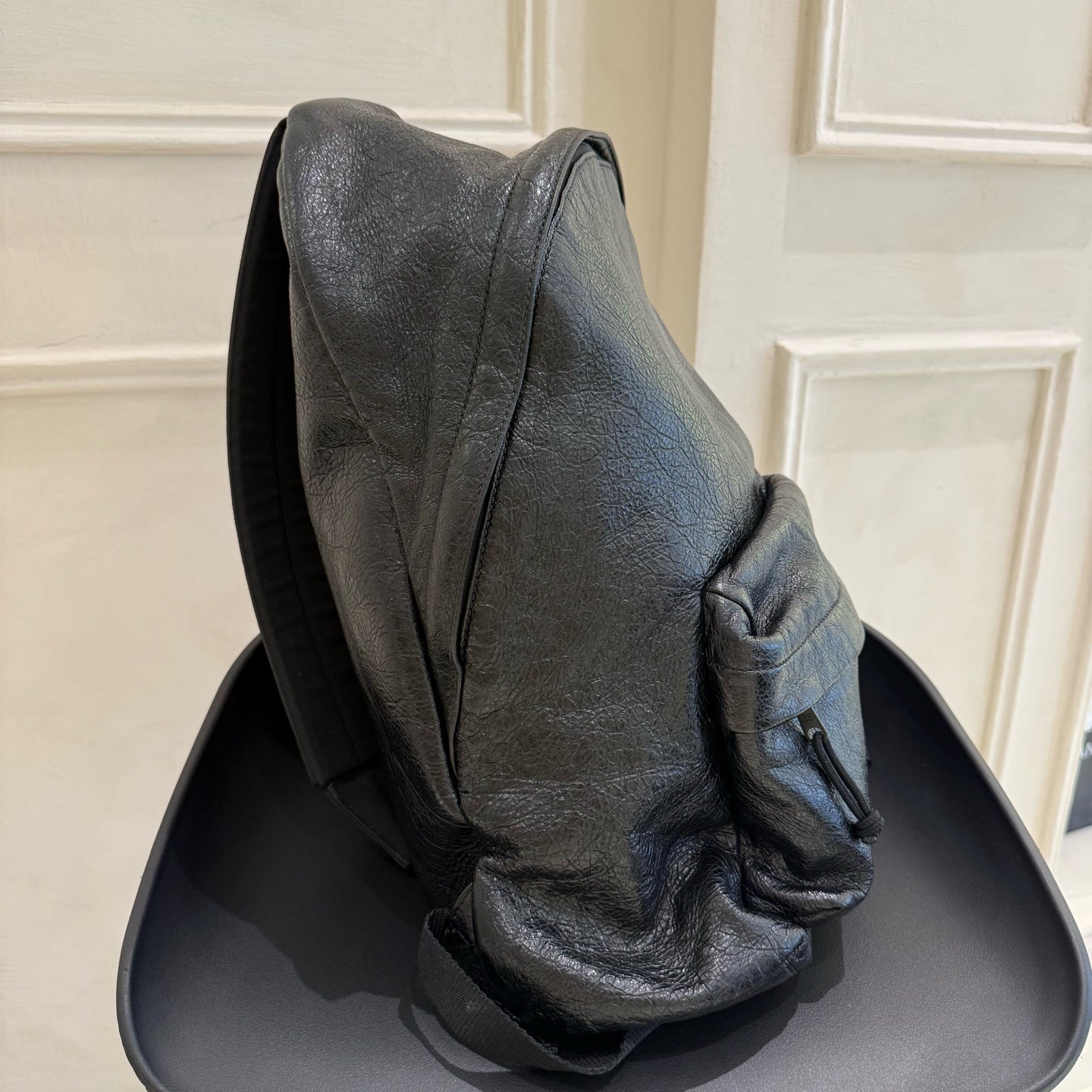 Balenciaga EXPLORER Leather Backpack 34.8 cm long x 47.0 cm high x 19.8 cm wide 5032211VG071000