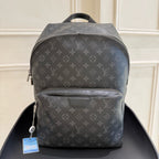 Louis Vuitton Discovery Backpack 37.0x 40.0x 20.0 cm M43186