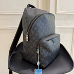 Louis Vuitton Discovery Backpack 37.0x 40.0x 20.0 cm M43186