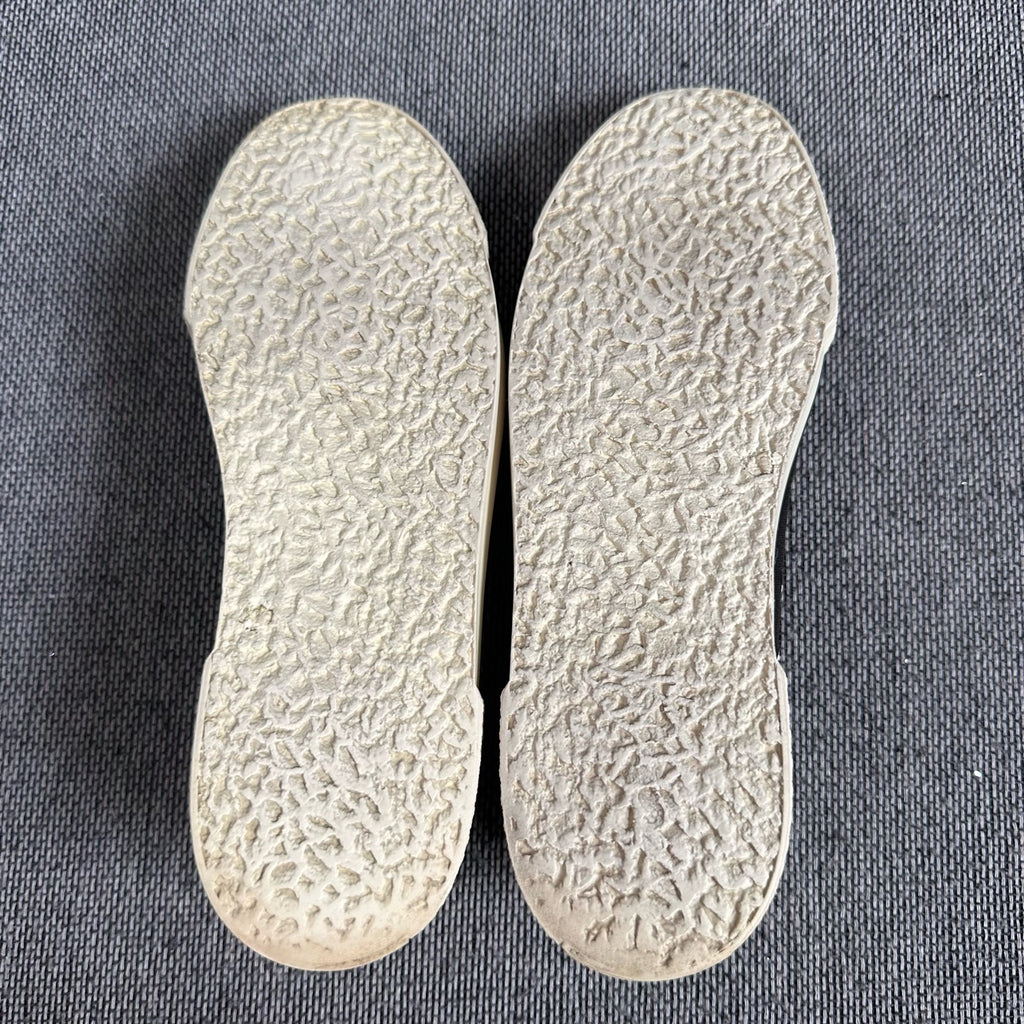 Chanel Canvas Lifestyle sneakers