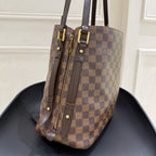 Louis Vuitton Length 28 x Width 16 x Height 26 cm N41108