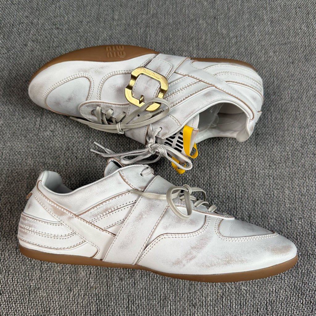Miu Miu White Lifestyle sneakers