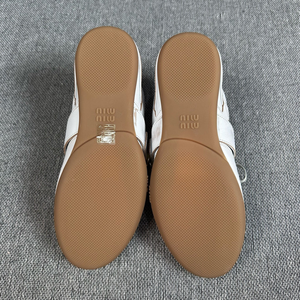 Miu Miu White Lifestyle sneakers