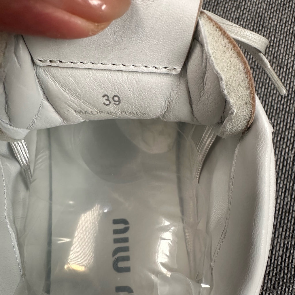 Miu Miu White Lifestyle sneakers