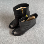 空白 Black Ankle boots