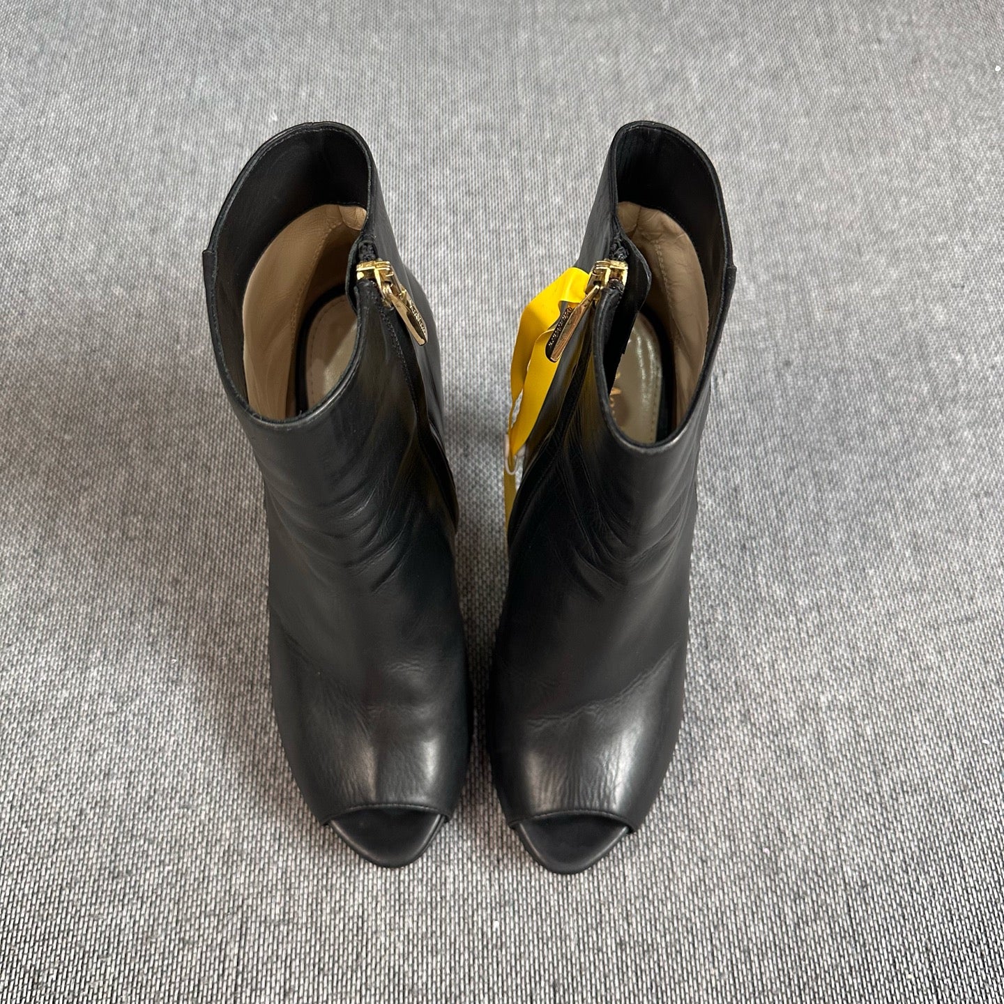 空白 Black Ankle boots