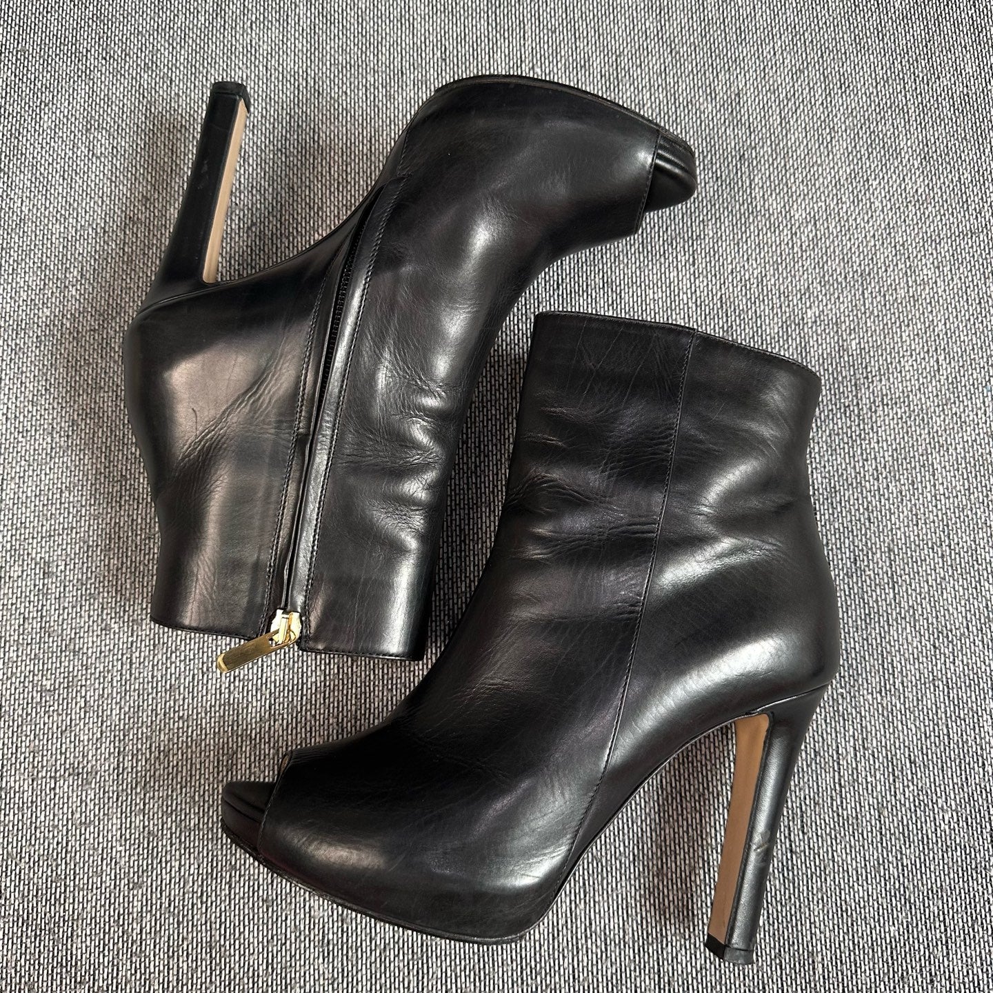 空白 Black Ankle boots