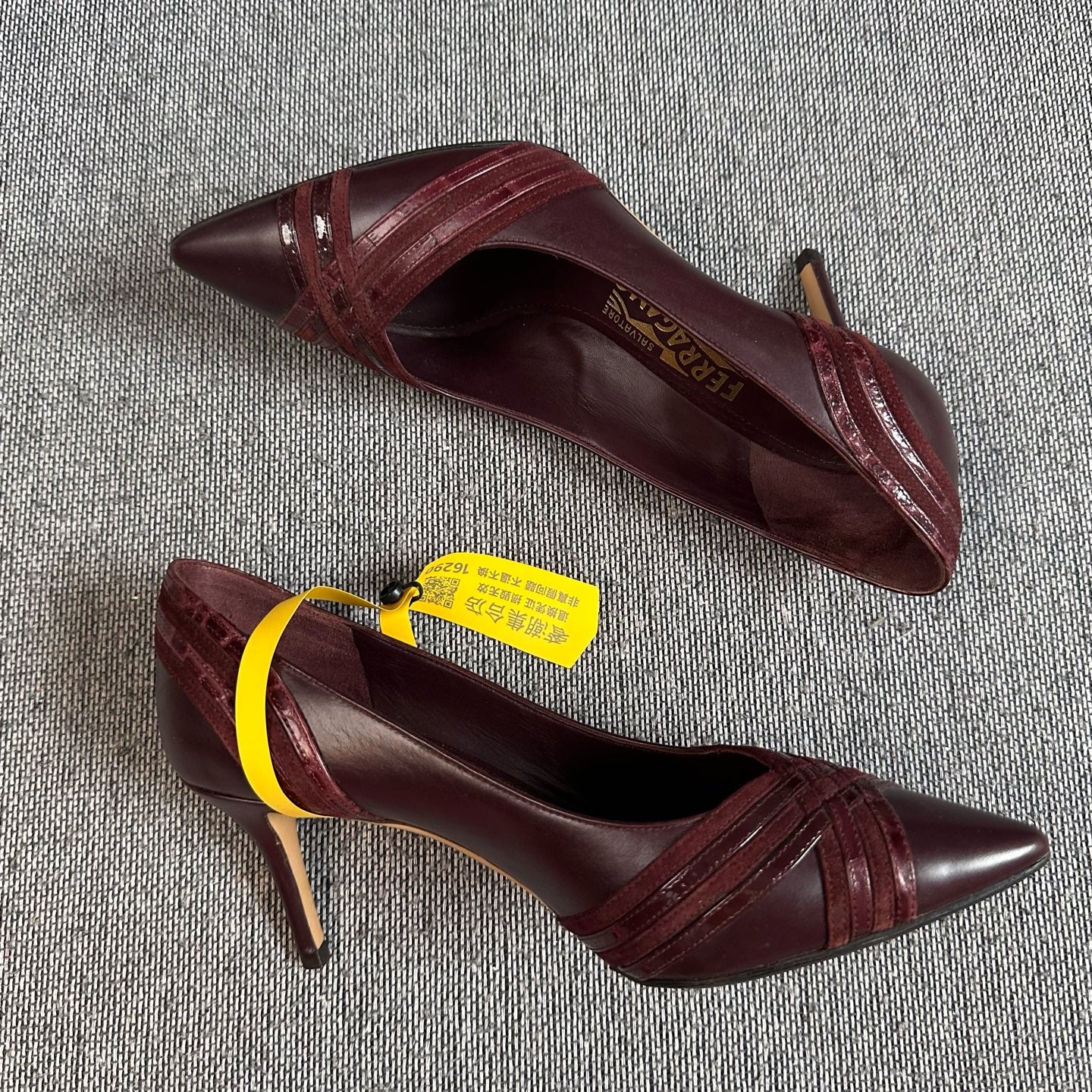 Salvatore Ferragamo Red High heels