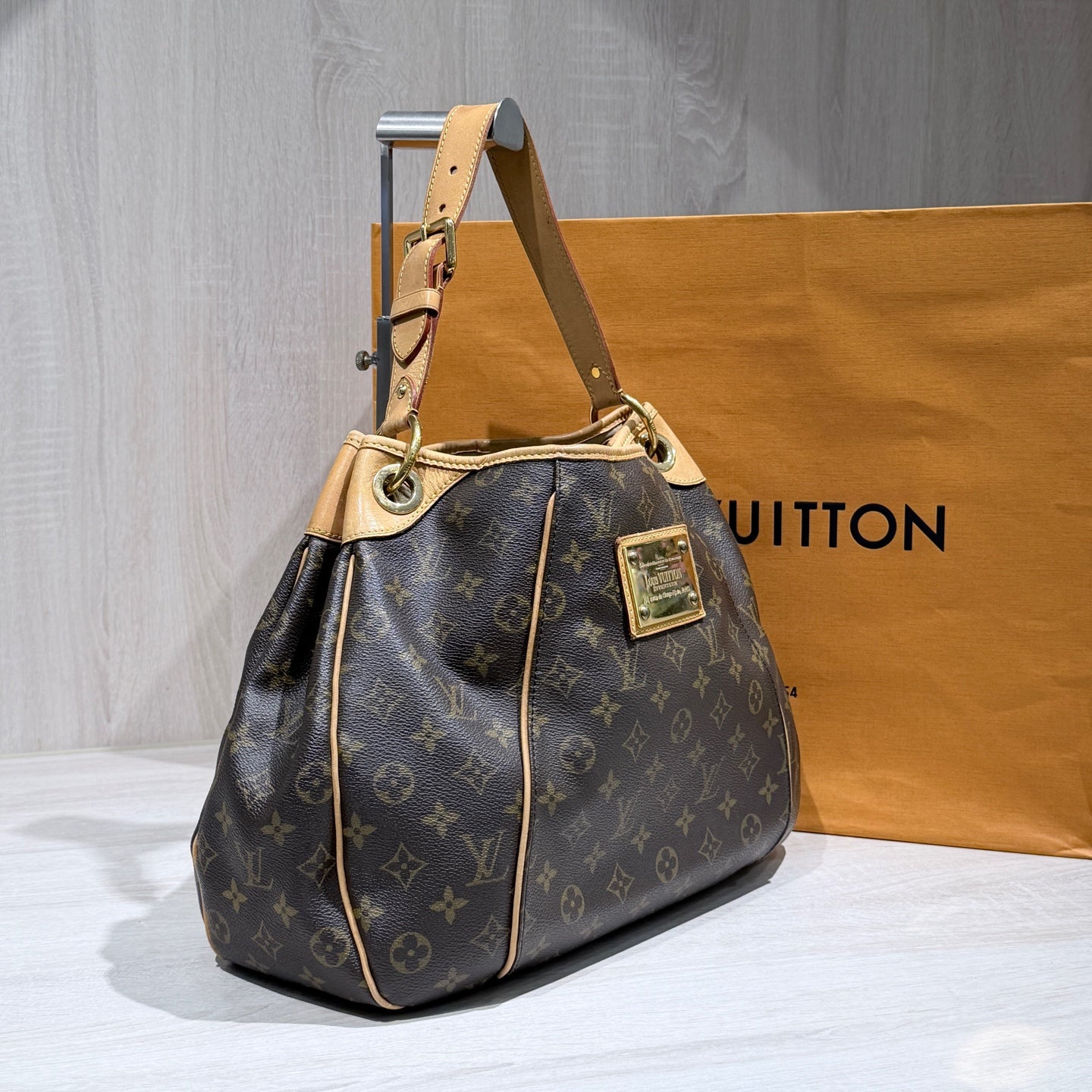 Louis Vuitton Tote
