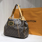 Louis Vuitton Tote