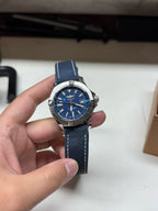 Breitling Avenger Automatic (self-winding) watch 43 millimeters A17318101C1X2