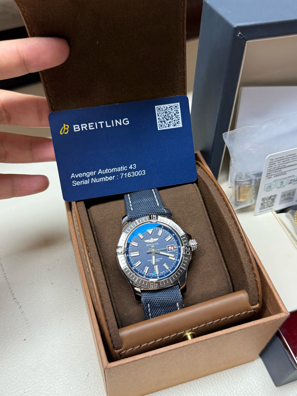 Breitling Avenger Automatic (self-winding) watch 43 millimeters A17318101C1X2