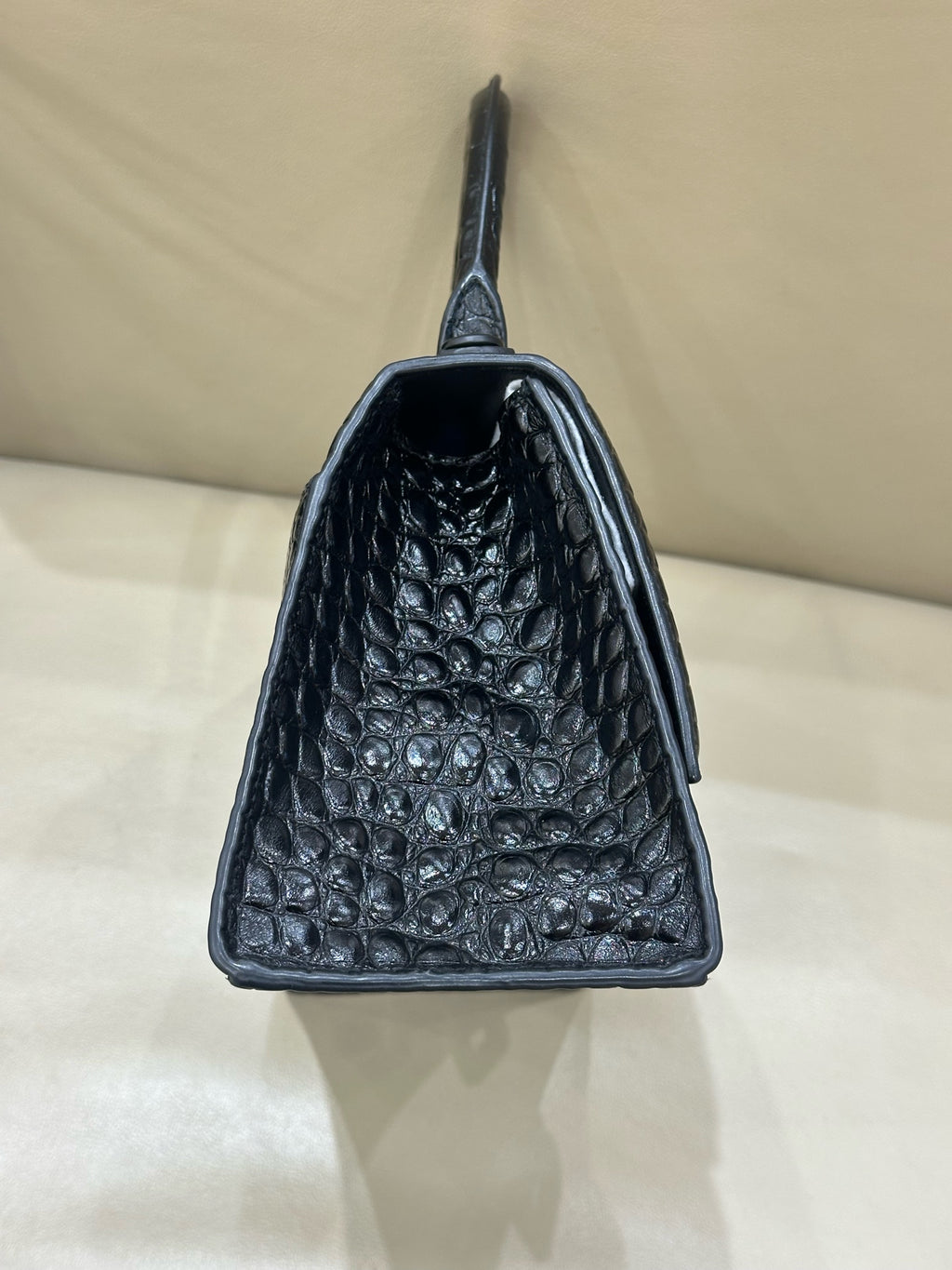Balenciaga HOURGLASS Black 22.9 cm long x 14.0 cm high x 9.9 cm wide 5935461LR671000